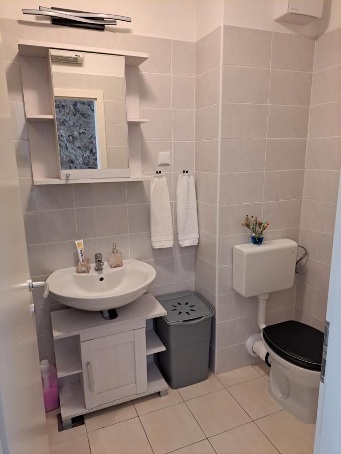 Mariposa, Apartment With Balcony, Private Parking In The Garage, Near The Biggest Shopping Center Mall Of Split Eksteriør billede