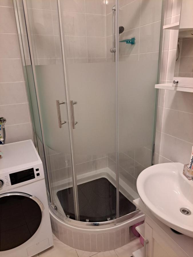 Mariposa, Apartment With Balcony, Private Parking In The Garage, Near The Biggest Shopping Center Mall Of Split Eksteriør billede